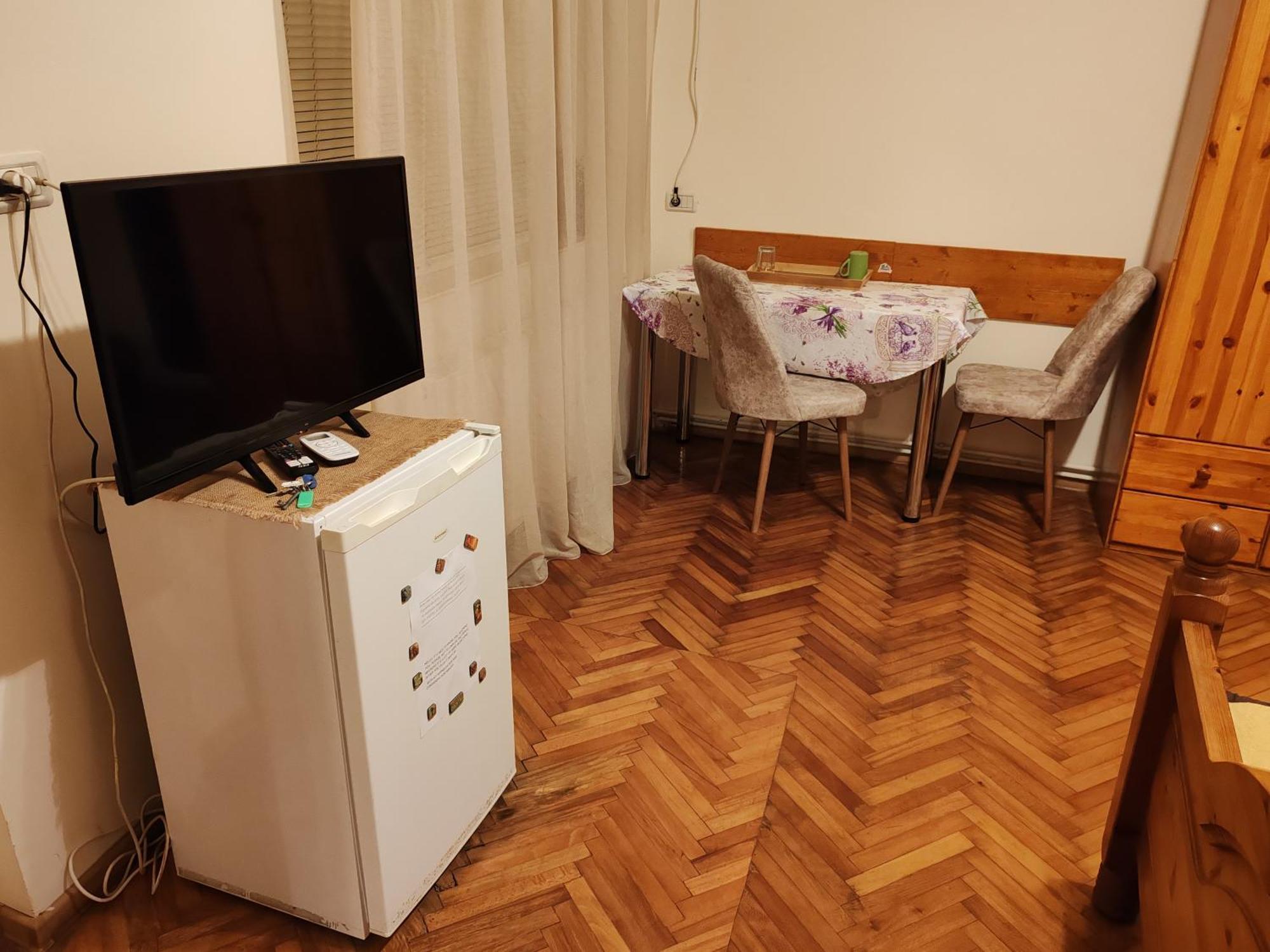 Hotel Arthouse Lucrezia à Timişoara Extérieur photo